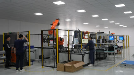 南丰县人民政府 双一号工程 南丰:优服务 强举措 电子信息首位产业加速发展